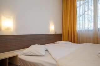 Апарт-отели Mountain Paradise by the Walnut Trees Aparthotel Банско Апартаменты с 1 спальней-6